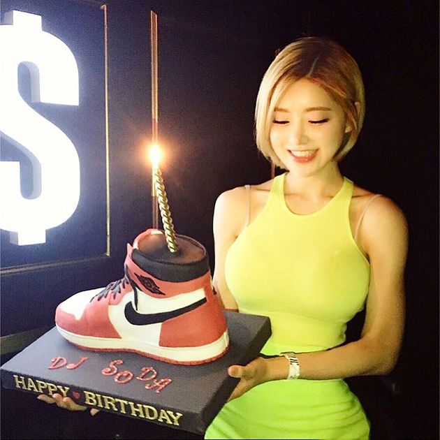 DJ Soda「慶生送福利」!童年舊照曝光 網全看傻:也太不像