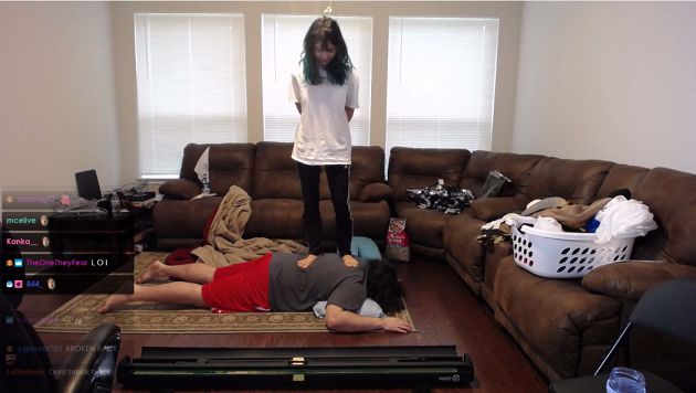 踩在背上跳!企鵝妹直播「馬殺雞服務」 網驚:會出人命