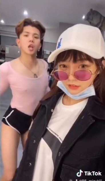 影片藏玄機！直播兇妹合體孫生「扭腰熱舞」　網抓：有奇怪的東西