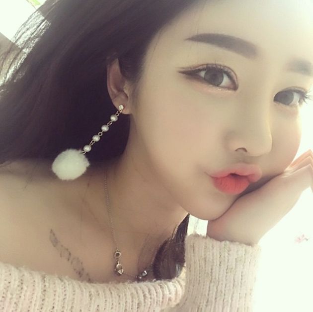 怒轟直播主們都有憂鬱症！網紅情緒低落「直播見血」：網急找警察