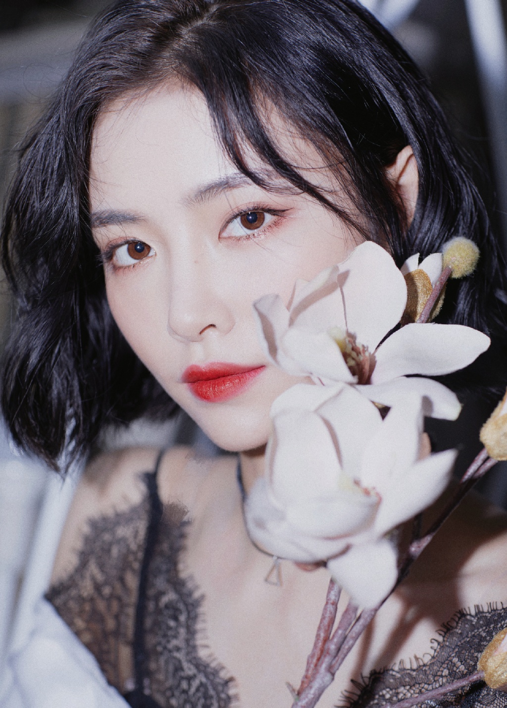 不配有姓名?《青春有你2》許佳琪「被消失」 網掀「黑幕」論戰