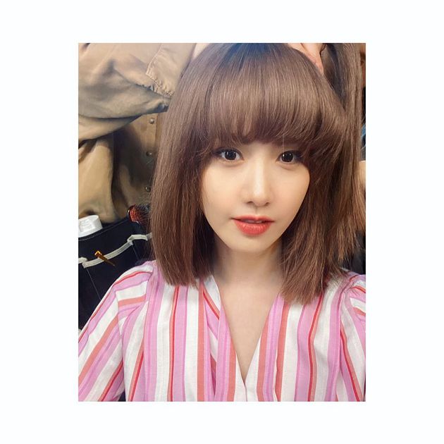 大波浪長捲髮掰掰!潤娥「妹妹頭+及肩短髮」新造型曝光:完全不像