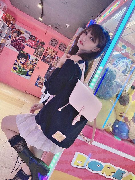 國外藍勾勾狂偷帳號！實況主「正牌IG慘被鎖」　受害者不只一人！