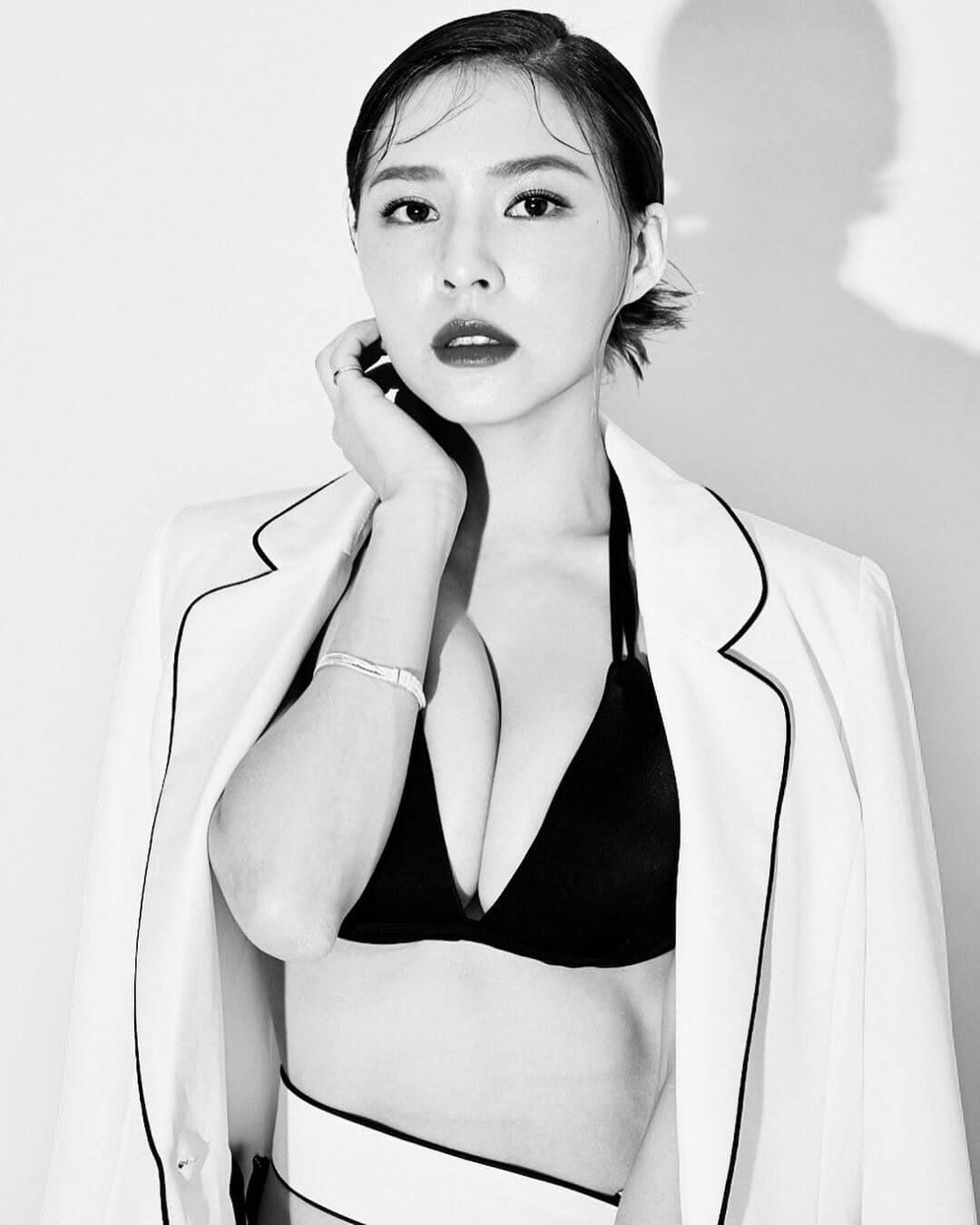 曖昧對象接連被爆料!熊熊PO「撇嘴照」無奈回應 網嗆:看戲的都傻子!