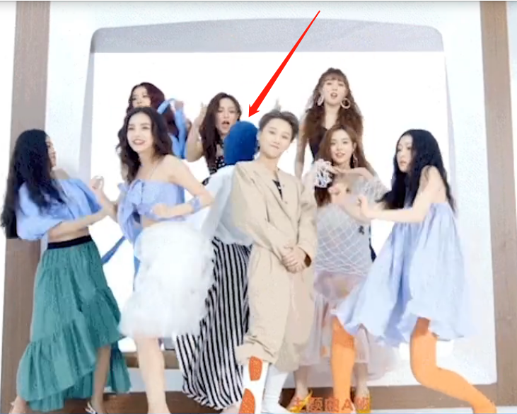 醜到沒極限!《青春有你2》雜誌照出爐 網點名「她」:得罪造型師?