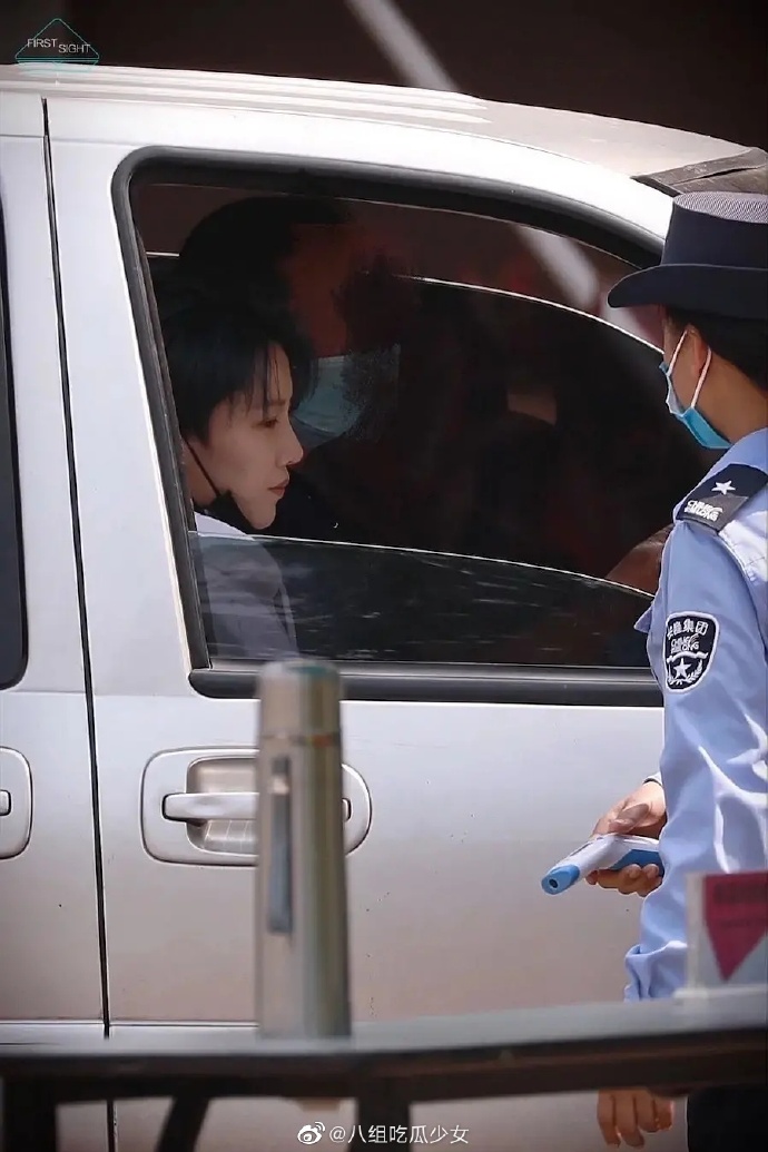 又被拍到上醫院！《青春有你2》練習生「悲慘經歷曝光」　網：太心疼