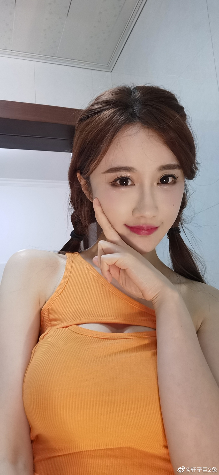 大走BAN台邊緣!超兇實況主「邪惡視角」勒出UU球 網嗨:有海溝!