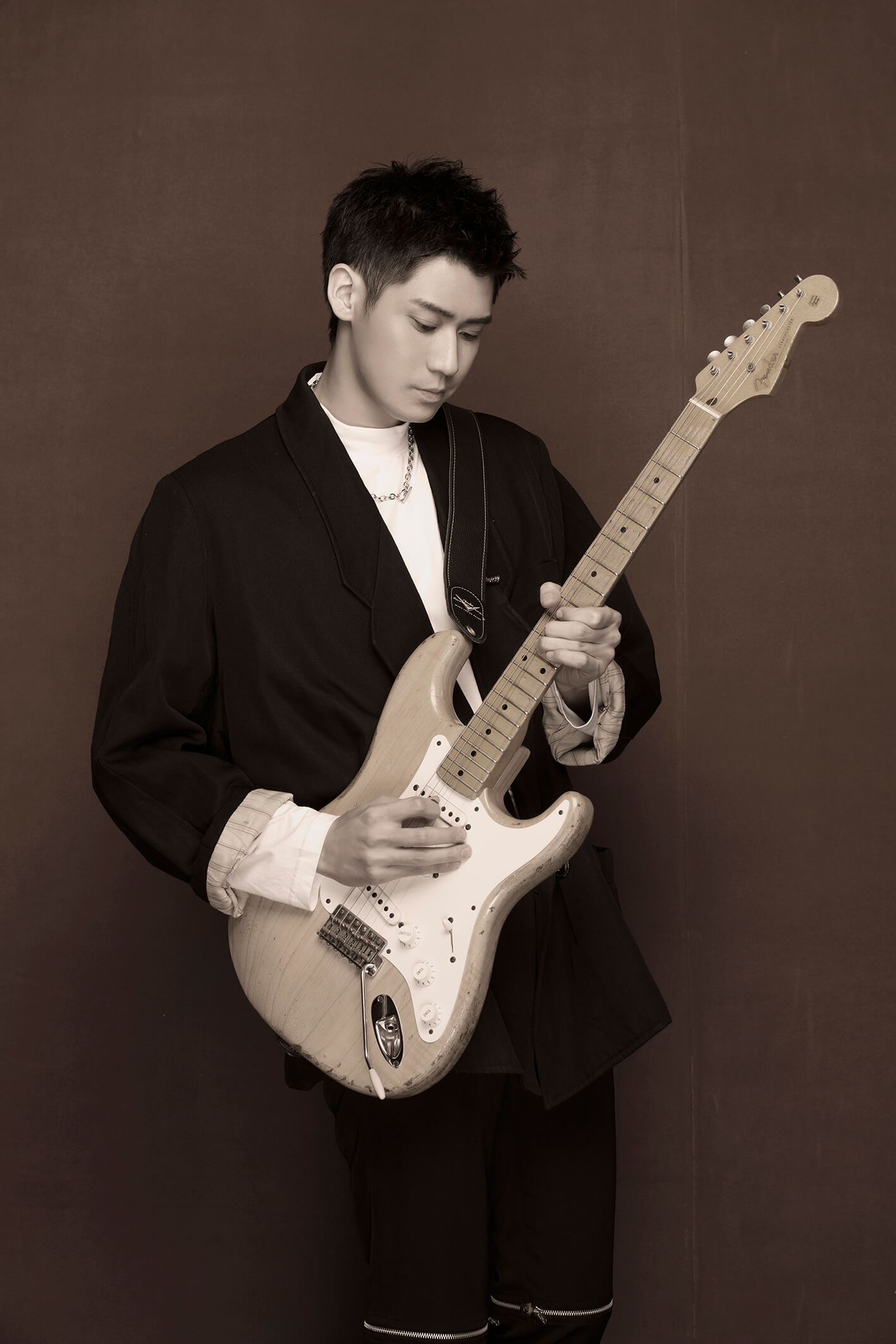 力破舒適圈!李玉璽「太拼命舊疾復發」 新EP推出時間曝光