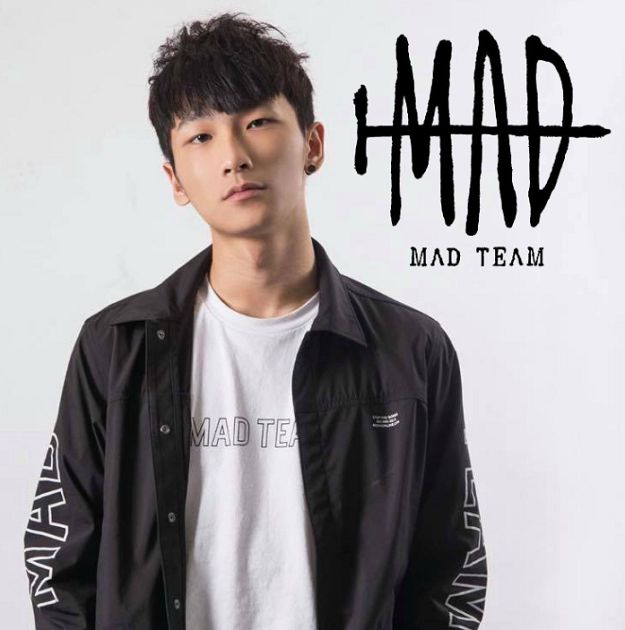 街訪見神人！電競選手爆收入「千萬在跑」　私生活同步曝光