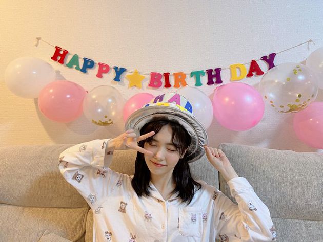 前AKB人氣女偶像「學生照曝光」！雙眼皮大圓眼變鳳眼 網：整了？