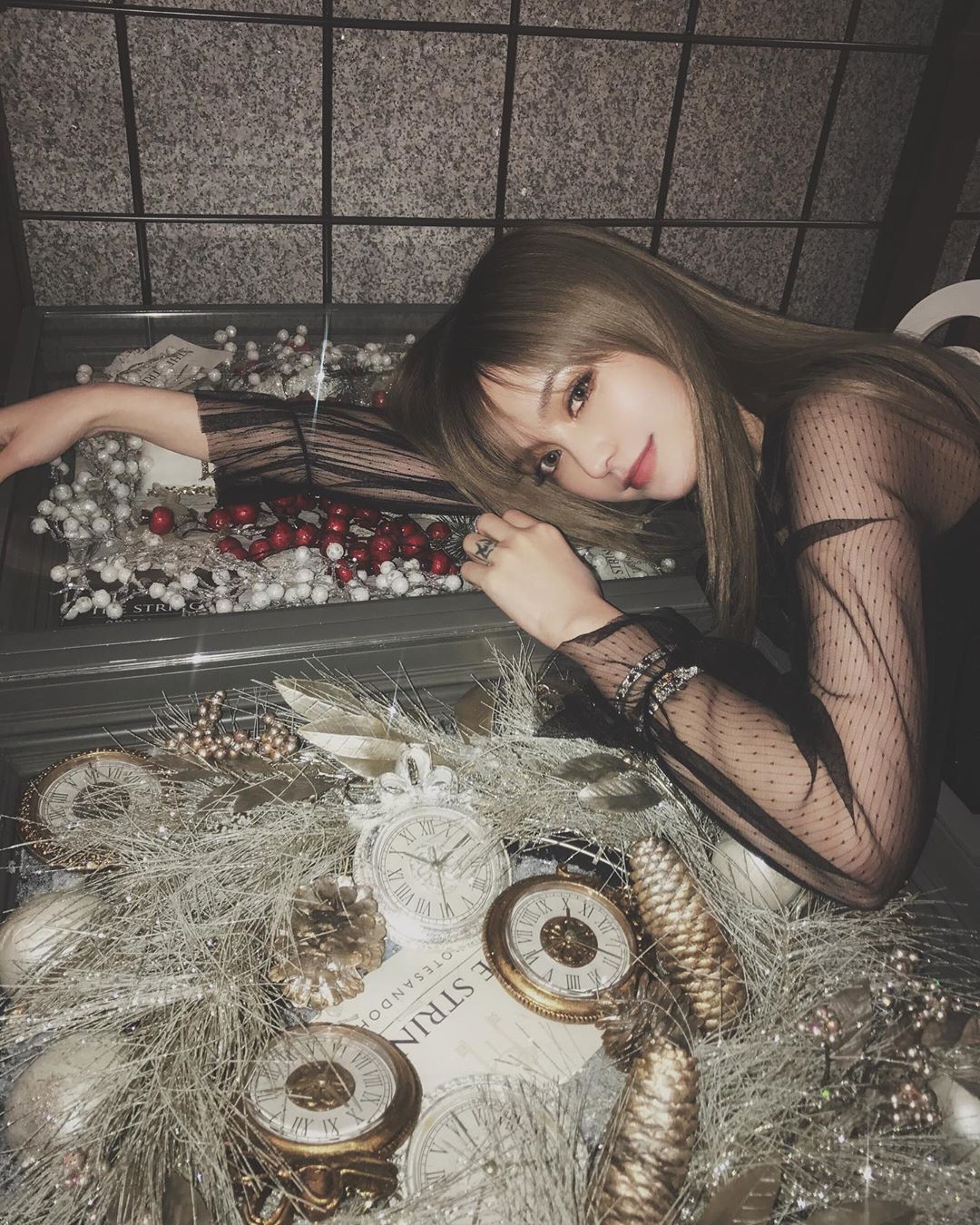 用GUCCI裝大閘蟹!周揚青「百億家世」嚇歪網:就是這樣才恐怖