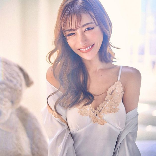 明日花綺羅爆熱戀?喝到爛醉「被撿屍」:男方是小鮮肉