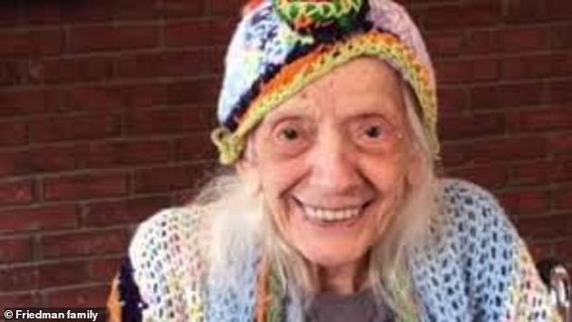 鋼鐵阿嬤!101歲抗武漢肺炎成功:西班牙流感跟癌症也帶不走她