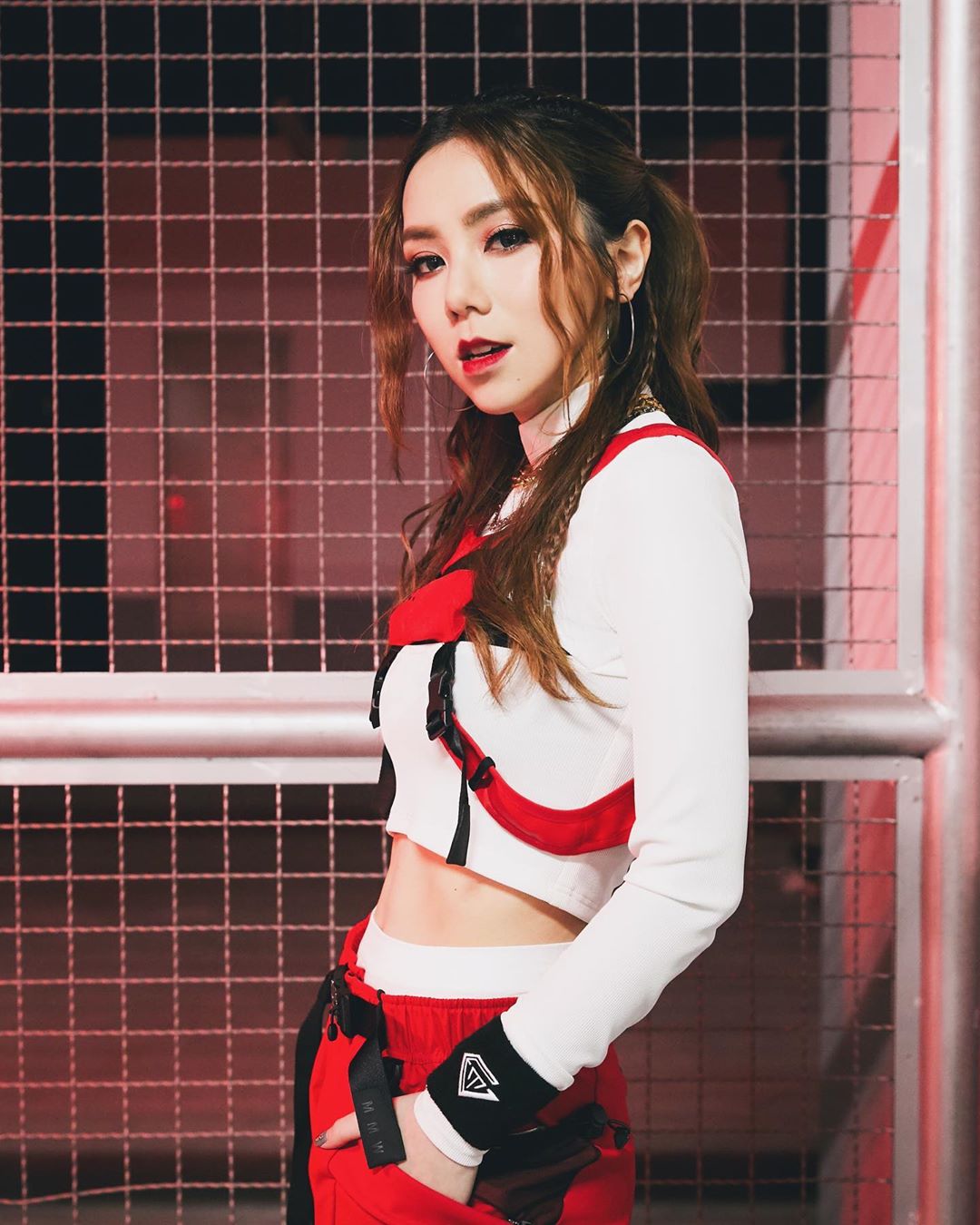 素顏現形!鄧紫棋「合體男友狂放閃」:鬆口曝私密暱稱!