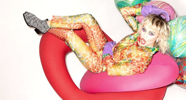 新冠狀肺炎燒不停！麥莉認「在家也沒影響」：不懂一般人的辛苦