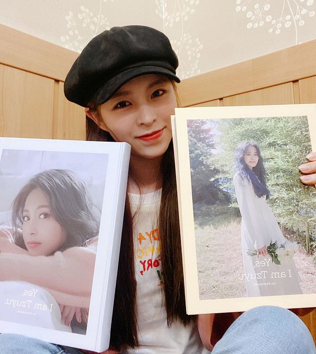 大曬「男友視角」寫真書!子瑜曬「空氣瀏海」同框好友 網:視覺衝擊