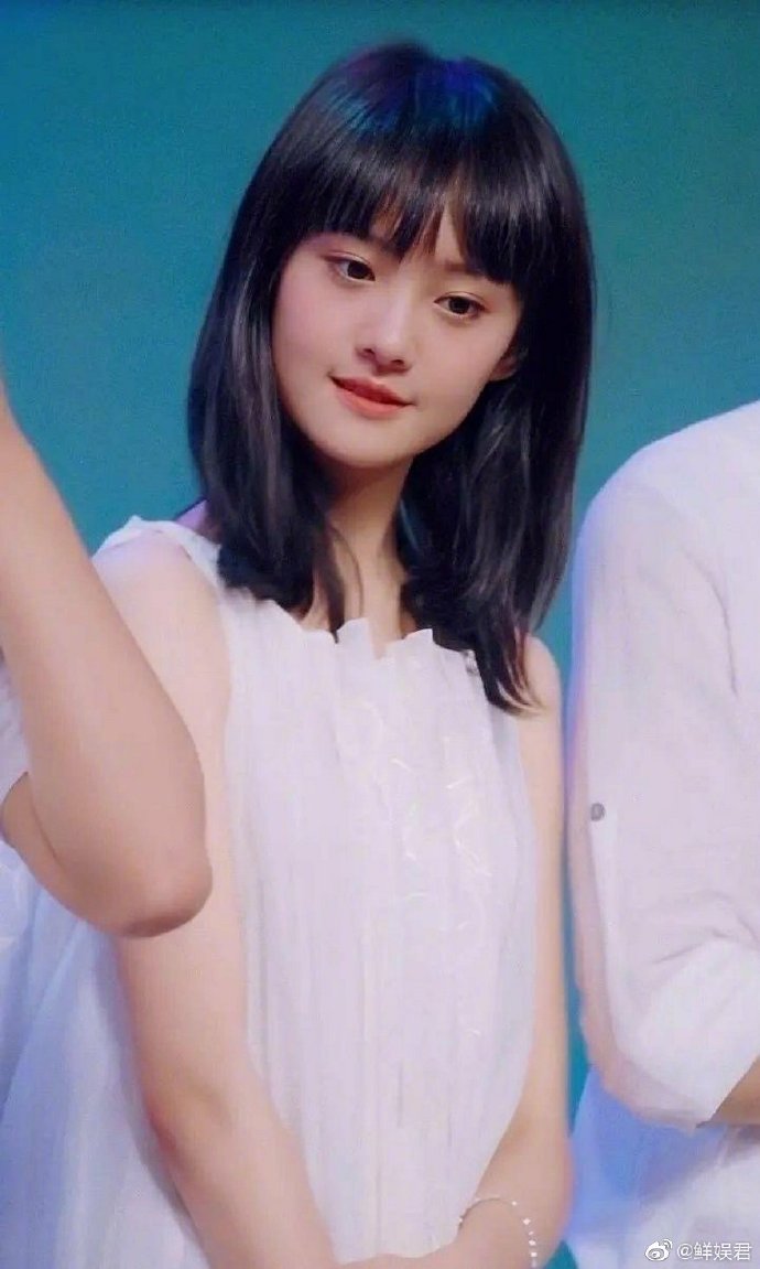 曾爆為愛進廠!鄭爽「18歲舊照曝光」網全驚:為啥要整?