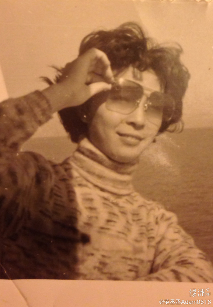 范冰冰媽「年輕照曝光」！「大眼挺鼻」五官神複製　網驚：真的好像