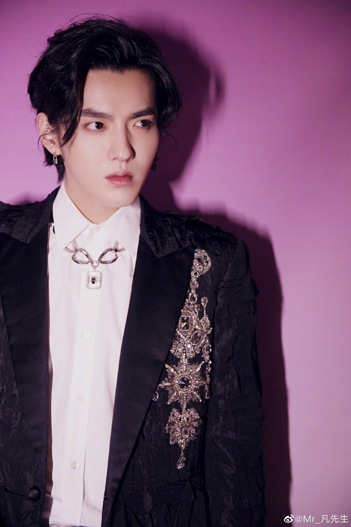 世紀合體！吳亦凡、鹿晗、黃子韜「同台畫面曝光」　網暴動：SM的天下