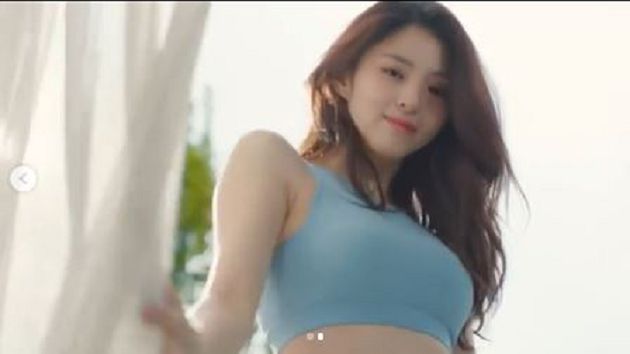 《夫婦的世界》最強小三「身材太兇」！男友視角影片曝光：行走春藥