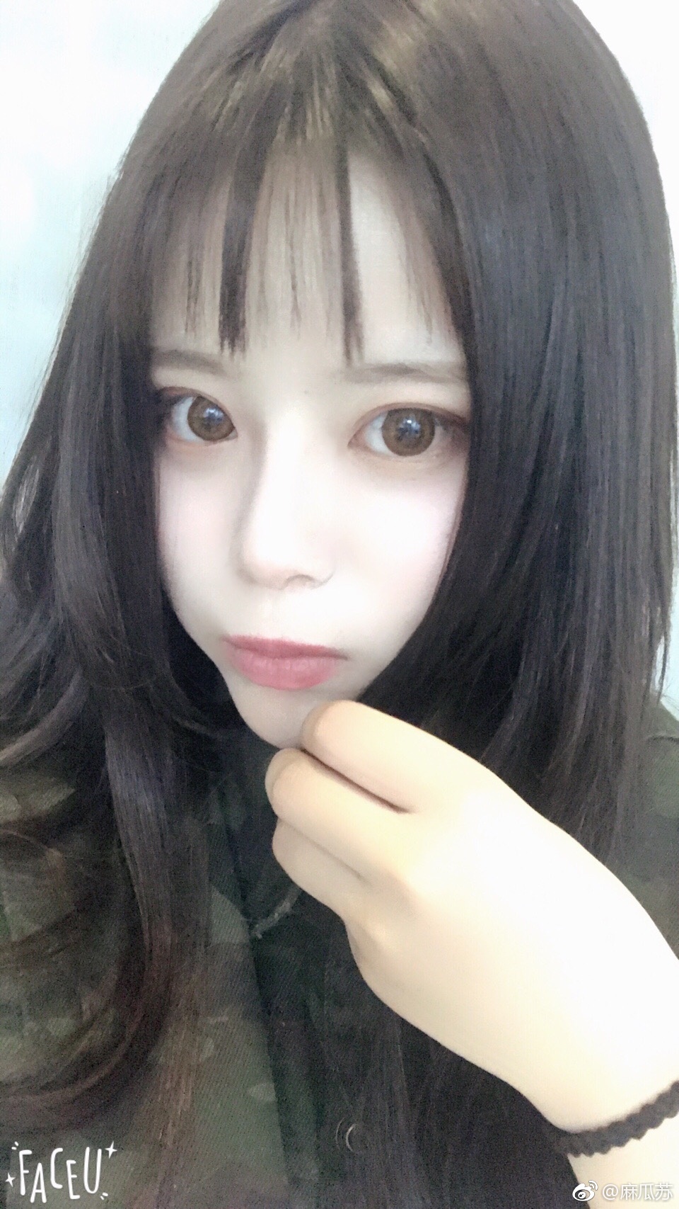 深夜開台挨揍!實況兇妹痛哭「他拿扳手打我」:不只一次