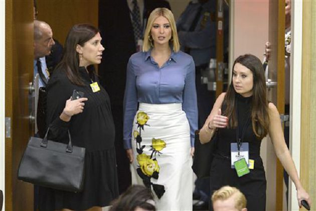 曾NoBra現身！川普「超兇女兒」私照曝光 網嚇歪：走鍾了吧？