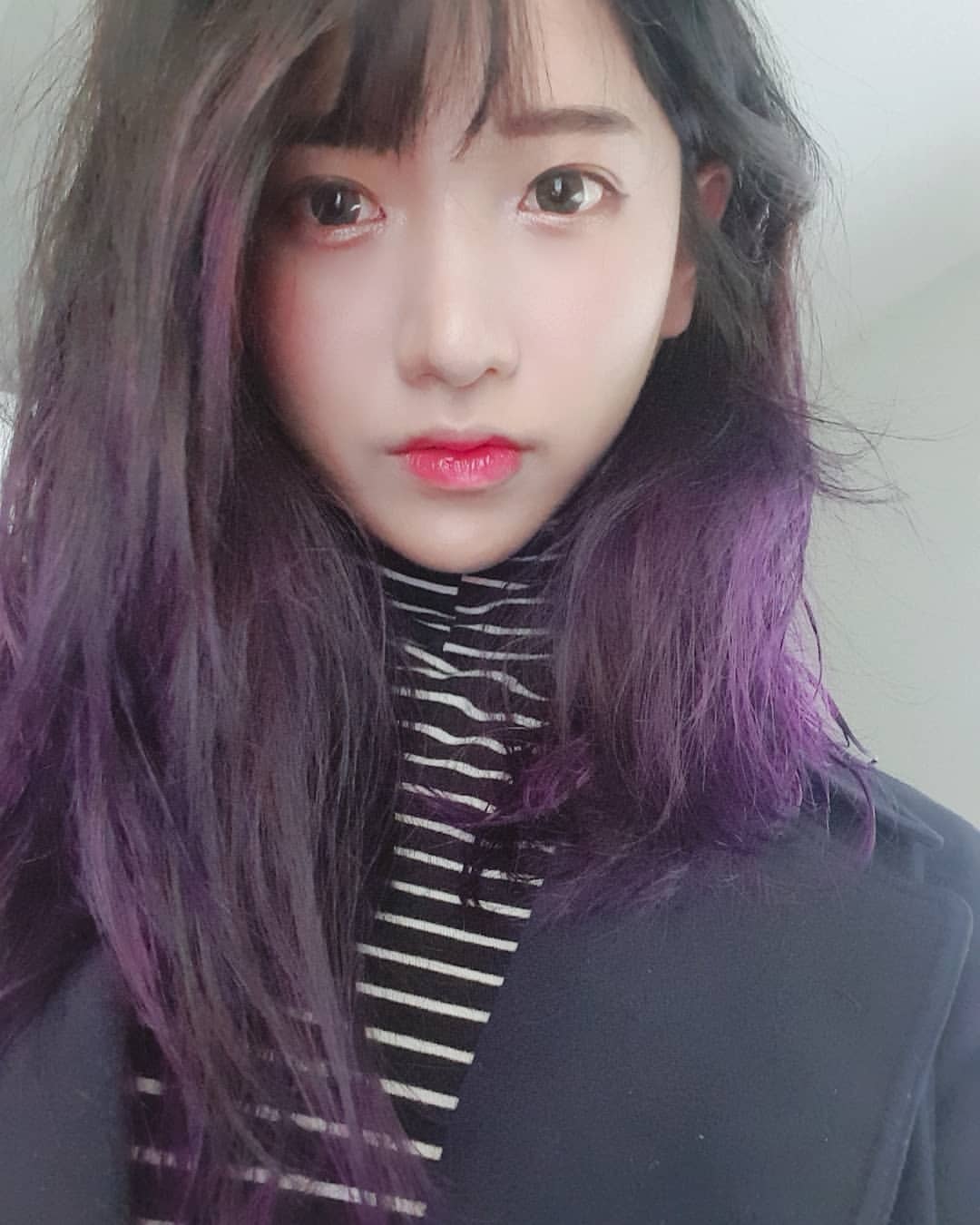 馮提莫尬企鵝妹!PTT問卦「二選一」:她根本完勝!