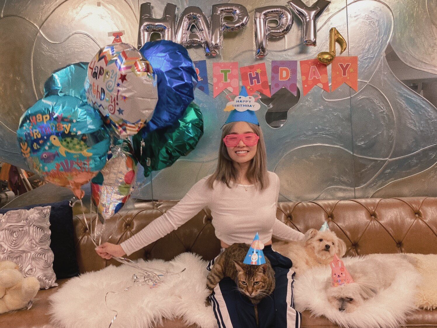 愛情事業兩得意！陳芳語「翻唱逆光推出MV」：告別以往的自己