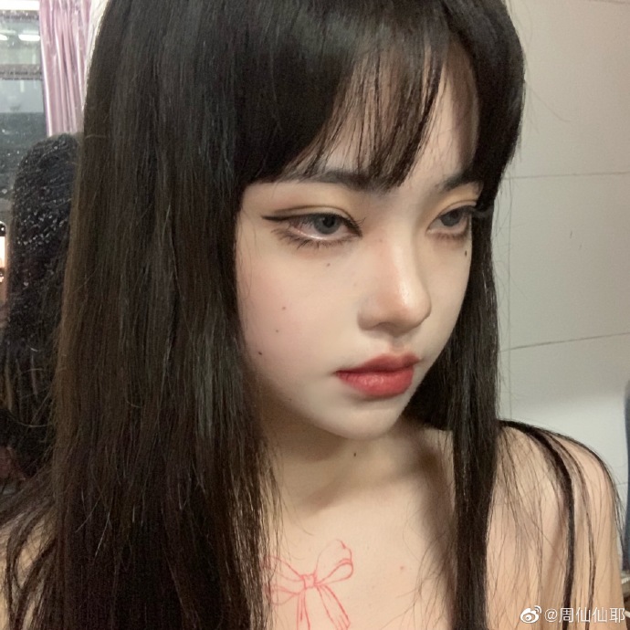 像到做惡夢！正妹網紅100%神還原《富江》　網嚇歪：根本富江妹妹！