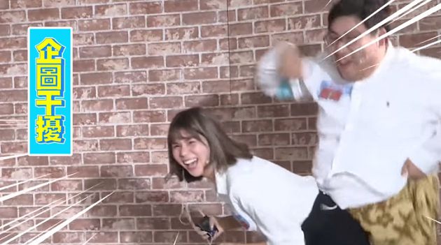 又親又撞!張家兄弟、蕾菈「肢體互動」太失控 網抓:褲子鼓鼓的