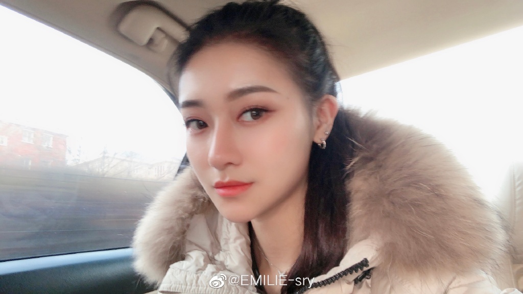 根本換頭!《創造營2020》女神網紅「真面目現形」 網傻眼:女版黃子韜?