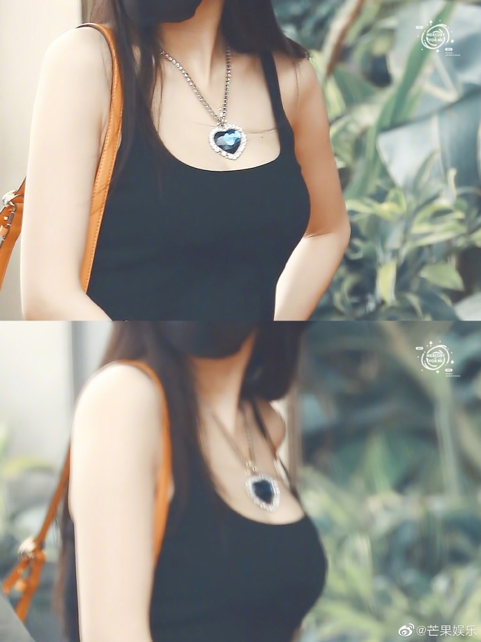 難得性感!楊冪罕見辣曬「深U水滴美胸」 網狂盯:真的好大