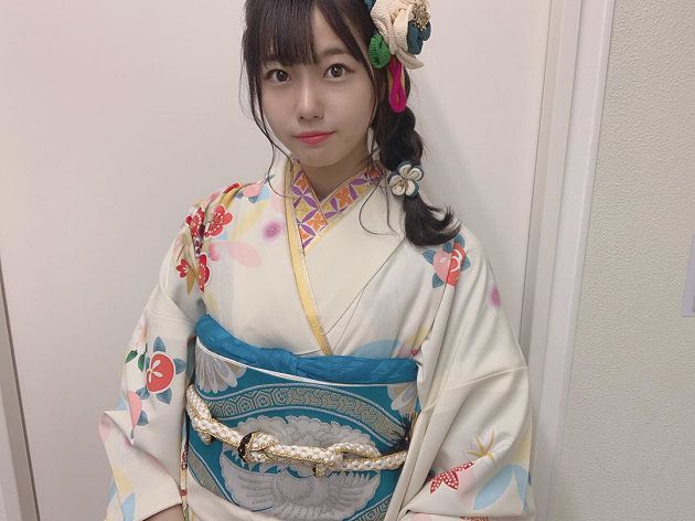 女偶像「誤用官方帳號嗑CP」!狂追自己和隊友:戀愛證據曝光