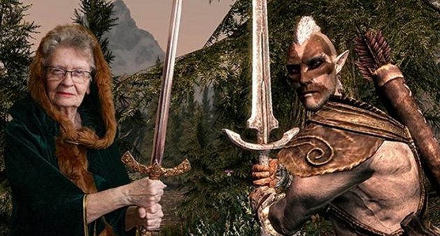 84歲還在玩!最老實況主爆紅「飽受酸民轟炸」 健康猛亮紅燈