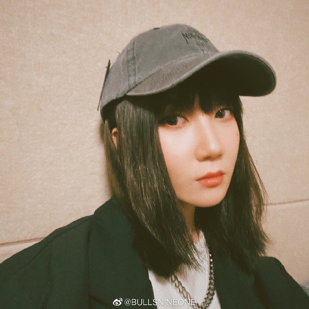 挑戰顛覆形象！《青春有你2》乃萬「新造型曝光」　網嗨：終於剪短了