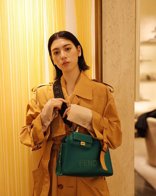 當紅小鮮肉醜聞不斷！爆「無縫」周杰倫MV女主：欠前女友錢不還