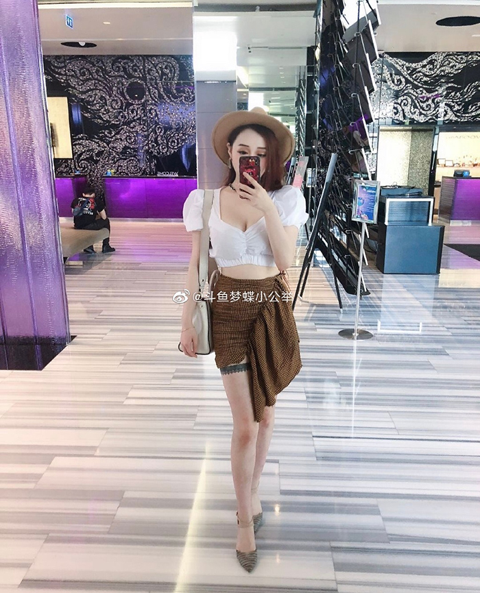 遊走尺度邊緣！超兇網紅「太兇狂被偷瞄」反嗆老司機：我很貴！