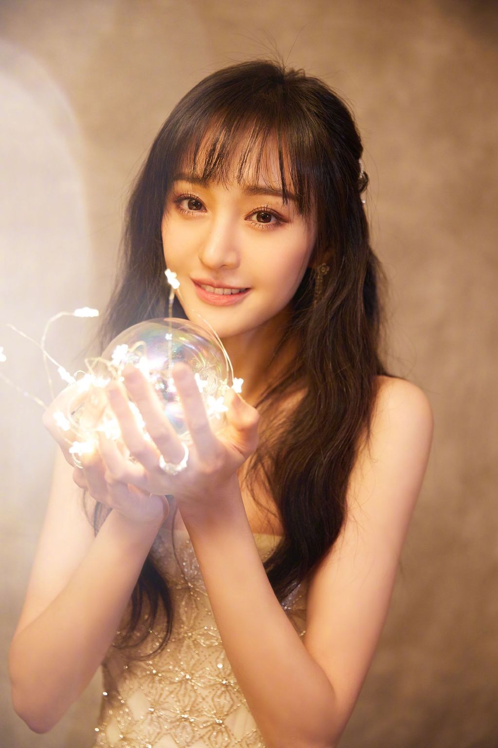 早就結束的關係還一直跟！鄭爽深夜暴走「人情兩面刀」：不想太尷尬