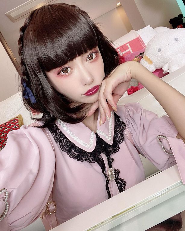 辣過頭?明日花綺羅福利照「慘被Ban」:私生活全曝光