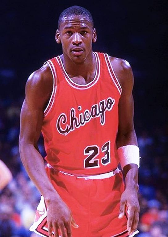 結婚前2個月還在撩妹！麥可喬丹「20頁手寫情書」曝光：賣出77萬