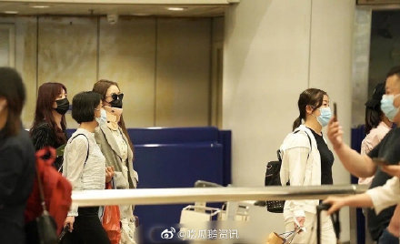 《創造營2020》練習生爆舊傷復發!「脖子上戴固定器」網全嚇歪!