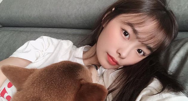 越穿越少?實況兇妹G球撐炸「平口小可愛」 網嗨:湘噴噴