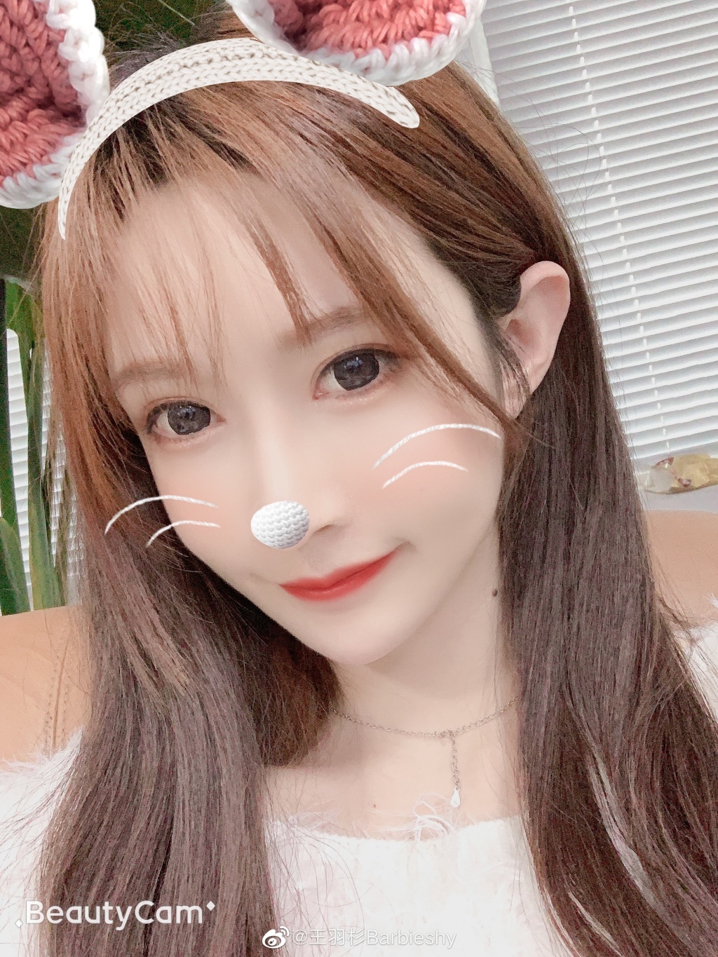 銷魂模樣曝光!超兇網紅遭爆「私密片交易」:一支不到一千元