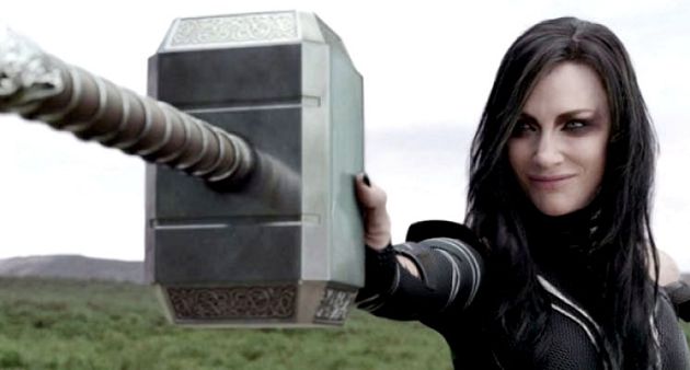 索爾姊姊「慘被電鋸爆頭」！頭上留疤：《雷神4》停拍原因再被翻出\