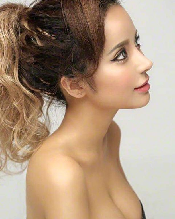 精緻過頭!日本萌妹網紅「挨批塑膠」:長得太像芭比娃娃