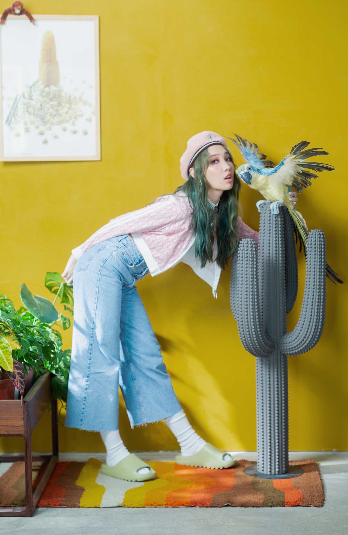 新歌成抖音夯曲!Karencici「揪7位好友視訊拍MV」超驚喜