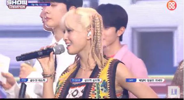 TWICE「無修音安可」現場曝光！MOMO挨批車禍現場 網：TOP女團？