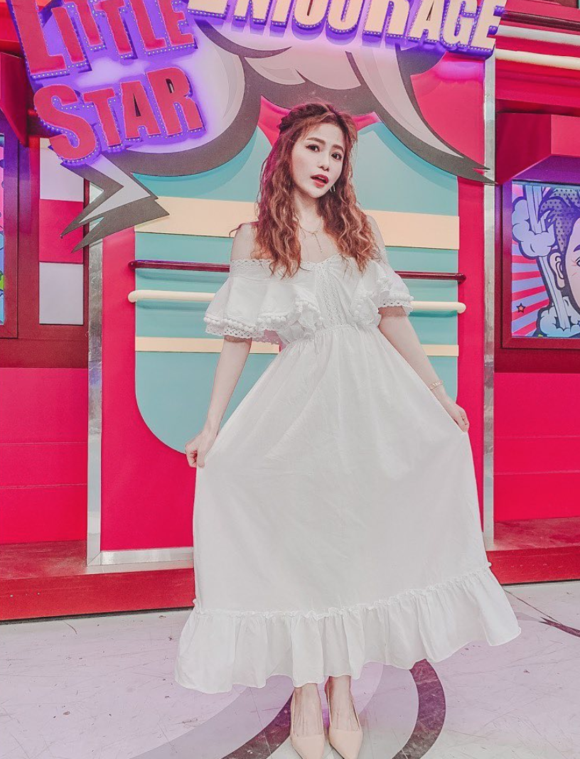 蘿莉塔羞認深夜視訊「下半身裸體」 暗示無尊「你要不要上來?」