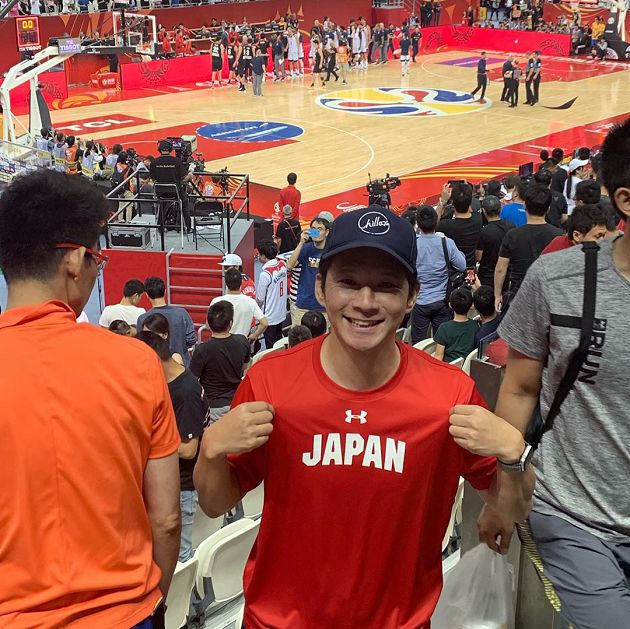 老公騙「是小三色誘」!佐佐木希「童年經歷」曝光 網:不離婚原因?