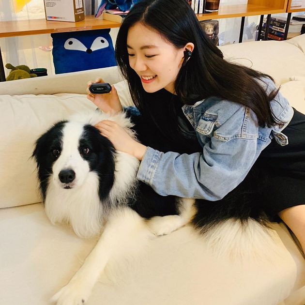 羞曝深溝！清新實況主「深V比基尼」炸出巨球　網：原來有料！